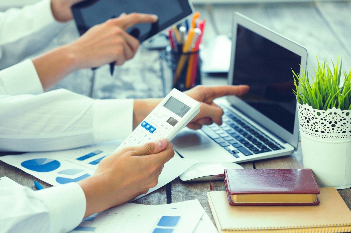 Payroll-Outsourcing-Services-in-Dubai-UAE.jpg