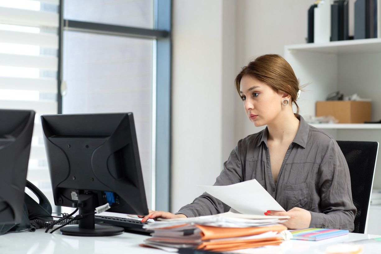 payroll-outsourcing-uae.jpg